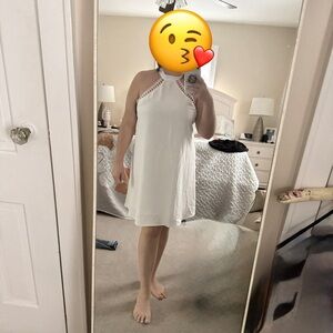 Cupshe White Backless Dress